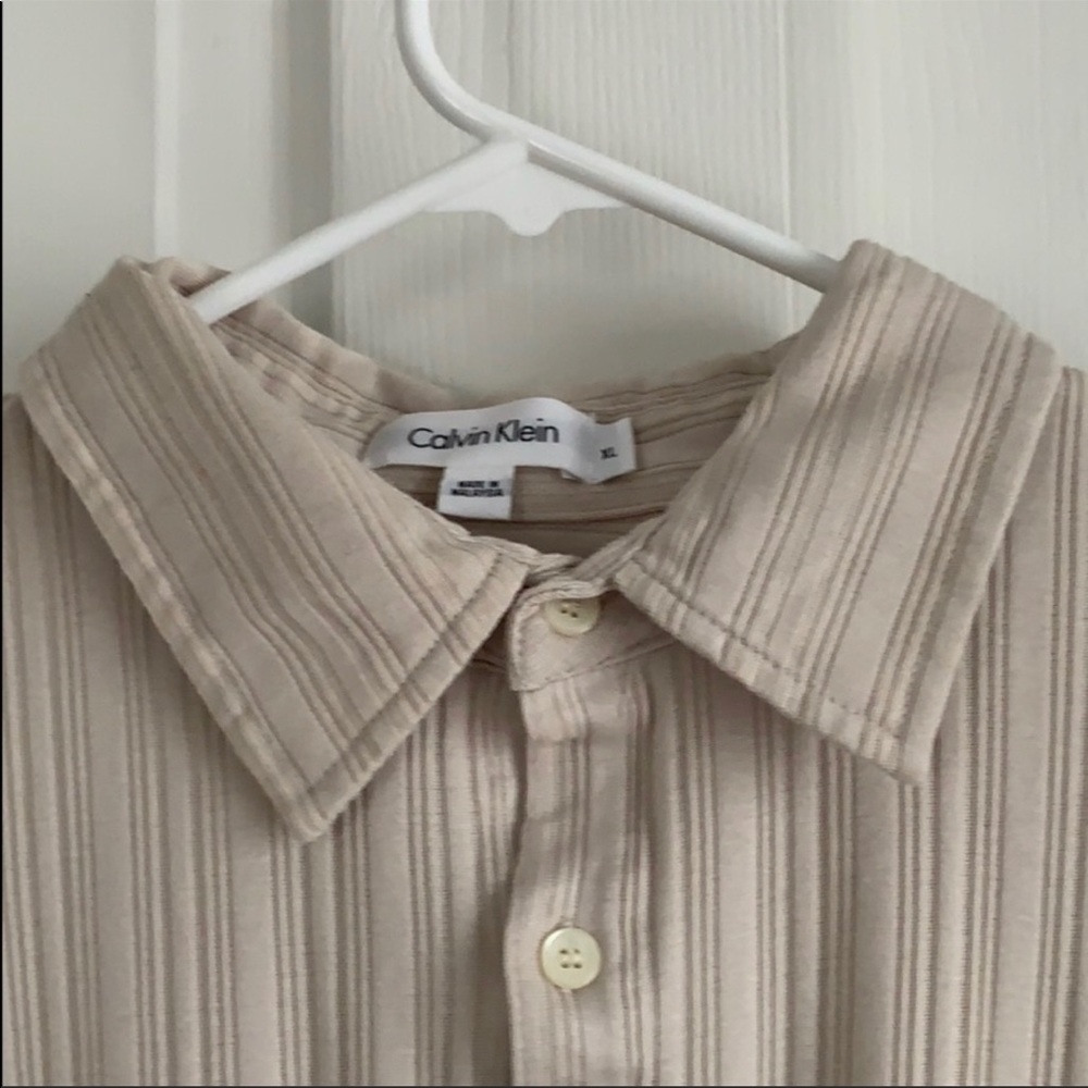 🎉Calvin Klein Short Sleeved Set- HP🎉 - Picture 6 of 7